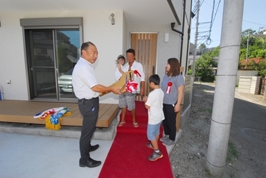 引き渡し式 ゴールドキー授与